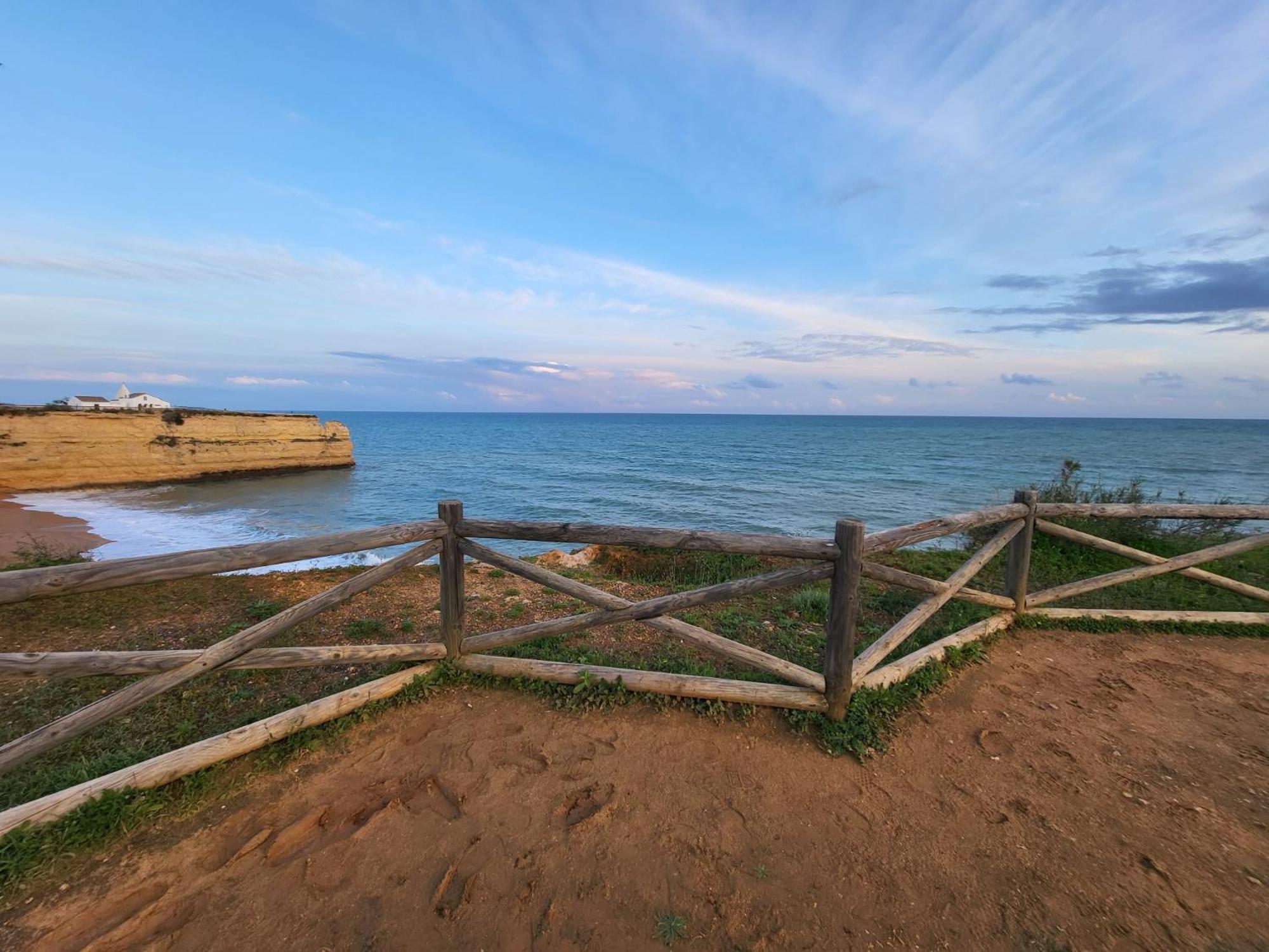 Appartamento Peace Of Heaven In Algarve - Jacuzzi - By Bedzy Armação de Pêra Esterno foto